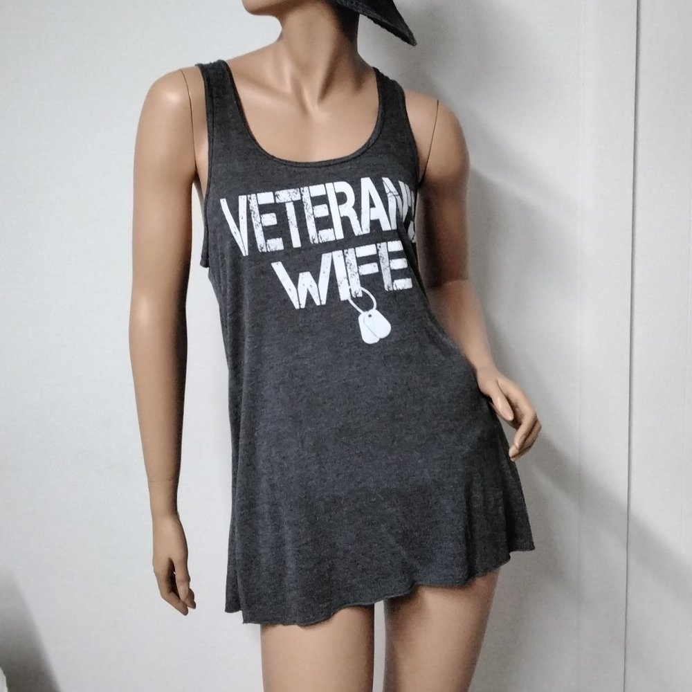 Bella + Canvas Women’s Dark Gray Veteran's Wife Tank Top 2XL XXL Long Inv005